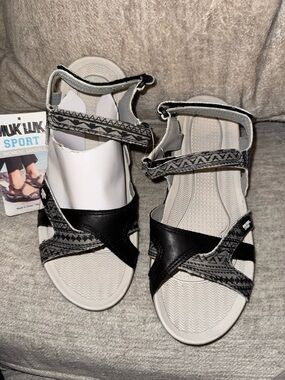 Muk Luks sports sandal